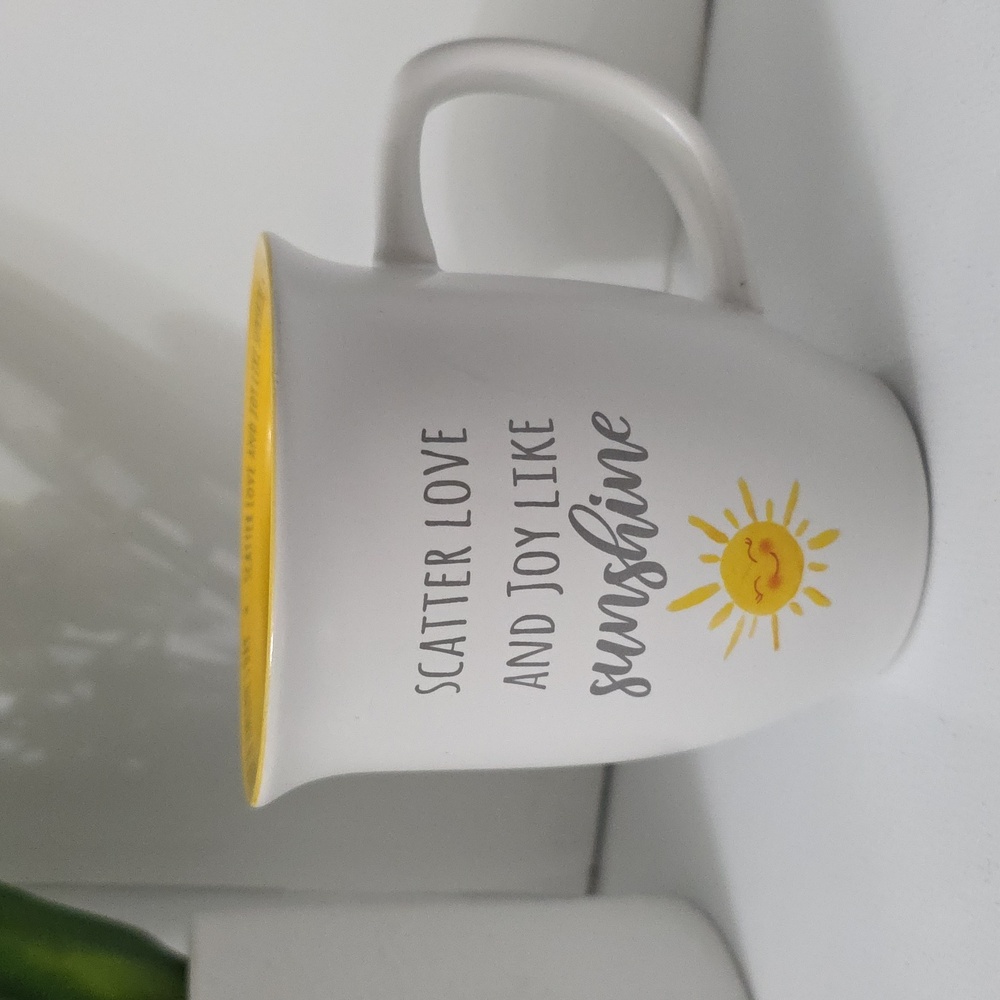 Abbey & Ca White and Yellow Sunshine Mug, NWOT